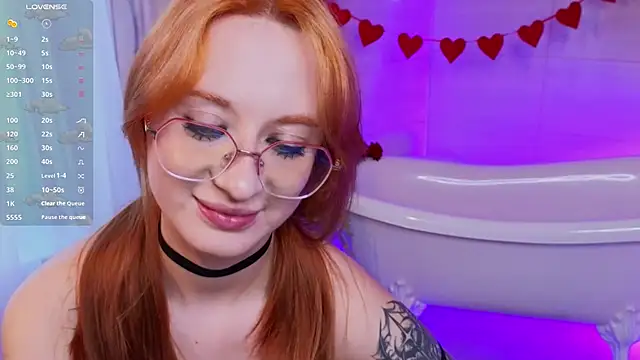 WICKEDEMBERのライブXXXチャット