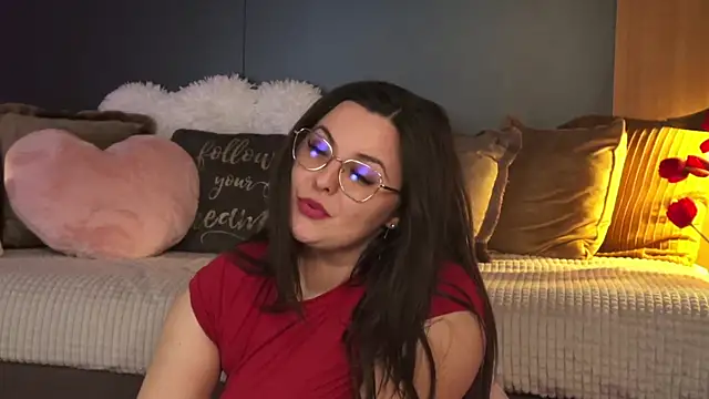 Chat +18 de Mia_Swano ao vivo