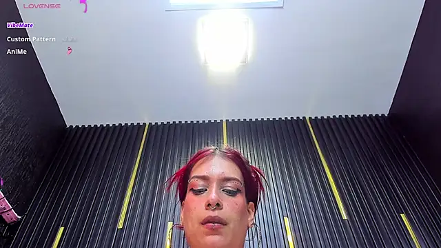 LolyYunno élő XXX-chatje