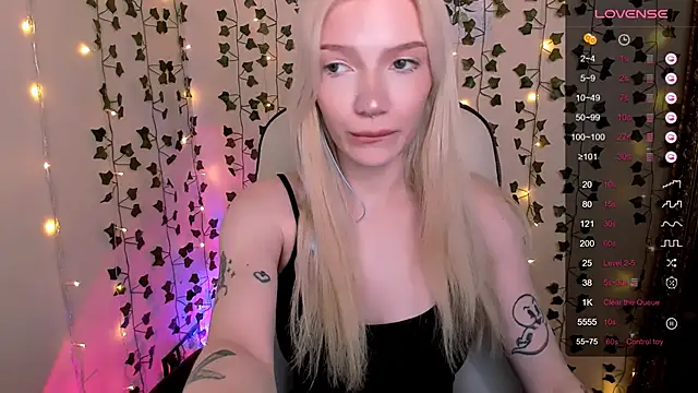 Вебкам-шоу AnyaTaylor_