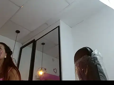 Show de MilaCooper na webcam