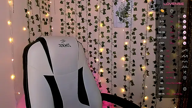 AnyaTaylor_ webkamerás műsora