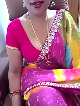 Chat XXX ao vivo de Roja-Telugu777