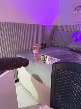 Czat XXX na żywo – ori_whore