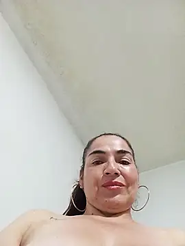 MaryRoze_ Adlı Modelin Canlı XXX Sohbeti