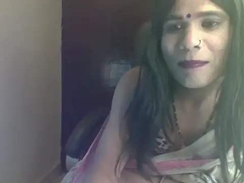 Chat XXX en directo de Lovely_Ladyboy_star