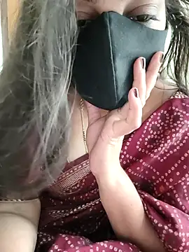 yoursana- Pertunjukan Webcam