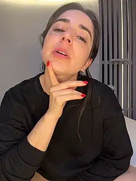 Vicky-Andrade 现场XXX聊天