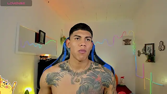 Damian_latinxxx Adlı Modelin Web Kamerası Şovu