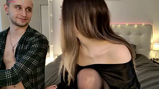 Eliza77 – Kamerová šou