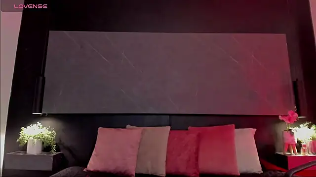 Chat +18 de Danielacossio ao vivo