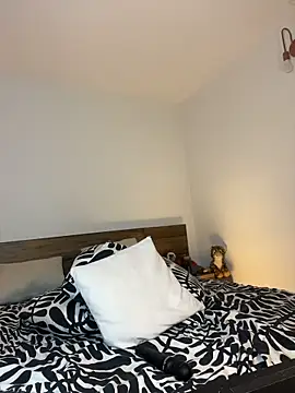 Chat +18 de Lena-Williamss ao vivo