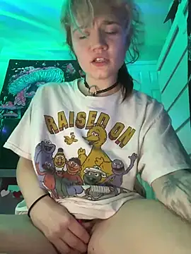 Chat +18 de Cutiepiespanks ao vivo