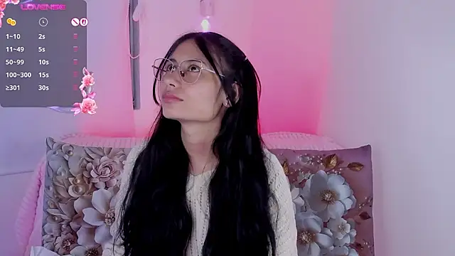 Chatroom XXX en direct de NayeCloud