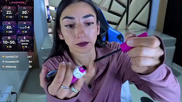 Chat +18 de Maily_a_ ao vivo