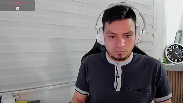 Rick_Adams live XXX chat