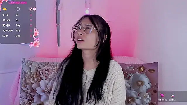 Sembang XXX Secara Langsung NayeCloud