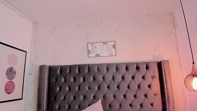 Chatroom XXX en direct de Kim_Blane