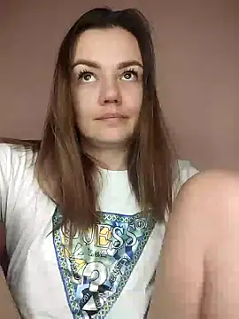 Chatroom XXX en direct de KrissSexi