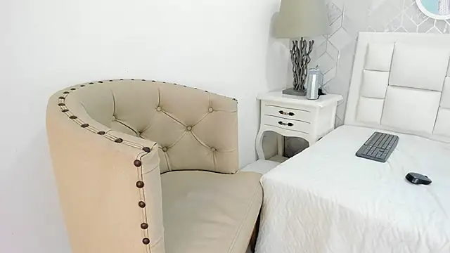 naia_coxのライブXXXチャット