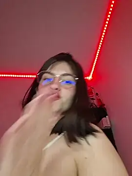 kuritto_ Adlı Modelin Canlı XXX Sohbeti