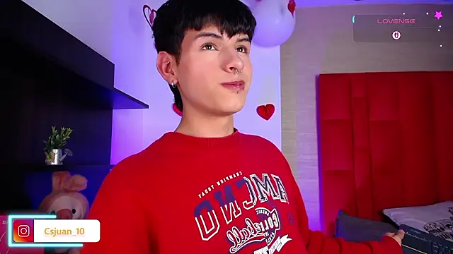 Ezra_Storm Show Webcam