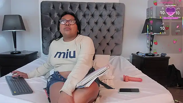 Show Webcam de Kiri_Black_