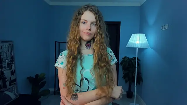 RayaNenlia Obrolan Langsung XXX