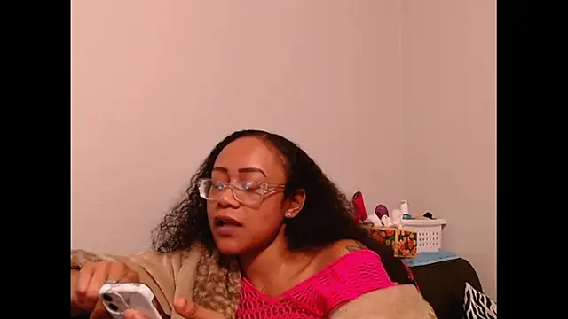 Chat +18 de RylReese ao vivo