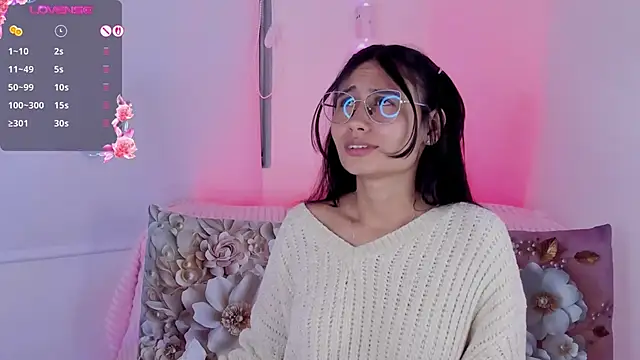 NayeCloud Live XXX-chat