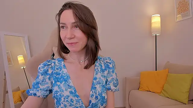 GoodGlamorGirl's Live XXX Chat