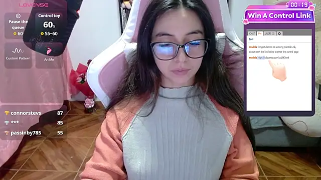 Maggie_Fox3のライブXXXチャット