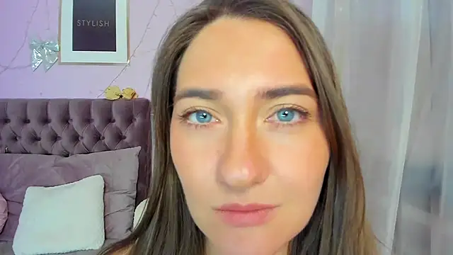 Evalaniss' Live XXX Chat