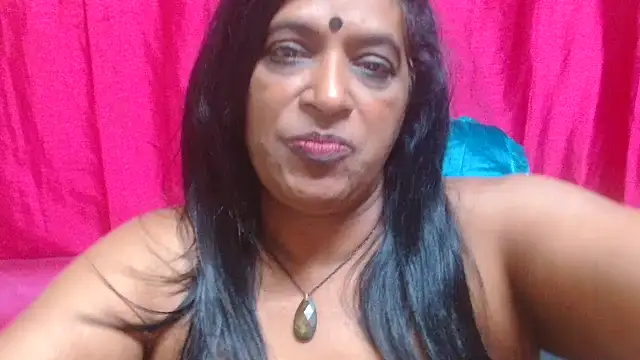 XXX chat uživo modela INDIANFUSION