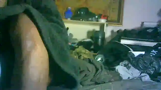 XXX chat uživo modela ON3YOULLN3VER_FIR3