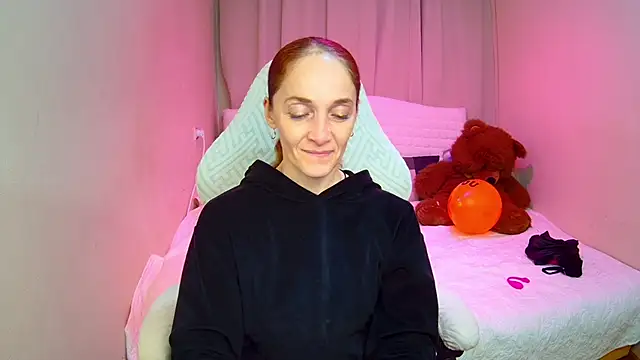 Show modela BreeTerner na web-kameri