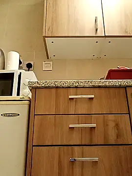 ExpresshorseのライブXXXチャット