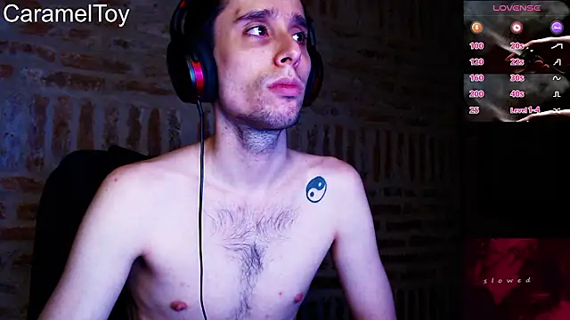 CaramelToy Live XXX Chat