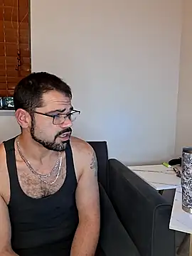 Zander823 Live XXX Chat