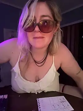 Granlady7's Live XXX Chat