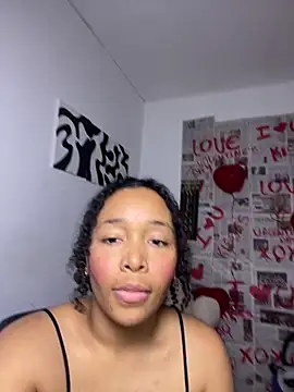 Nia13 Webcam Show