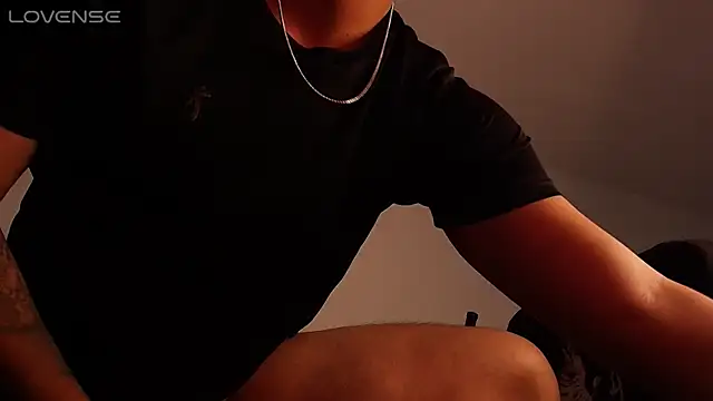 Živý XXX chat BjornSteel