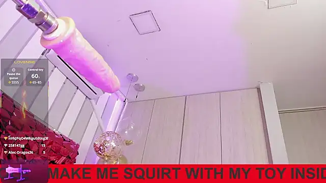 ValentinoMoreti 网络视讯表演