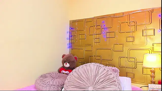 Julia_Haye: απευθείας συνομιλία ΧΧΧ