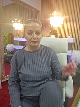 LadyTouch Adlı Modelin Canlı XXX Sohbeti