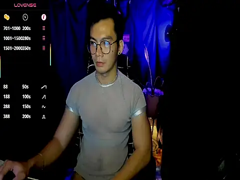 000batman000 在線直播表演