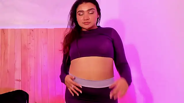 LiiaBloomのライブXXXチャット