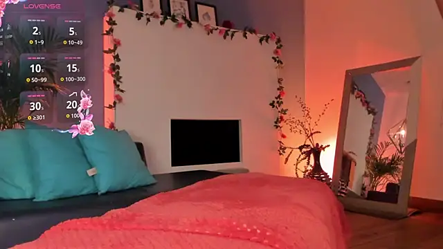 دردشة Megan_inked الجنسية المباشرة