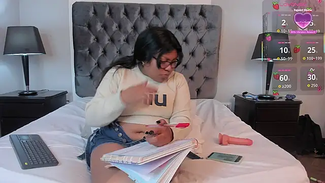 Kiri_Black_ – Live XXX-chat