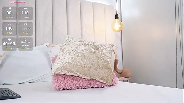 Chatroom XXX en direct de Annyy_Rosse